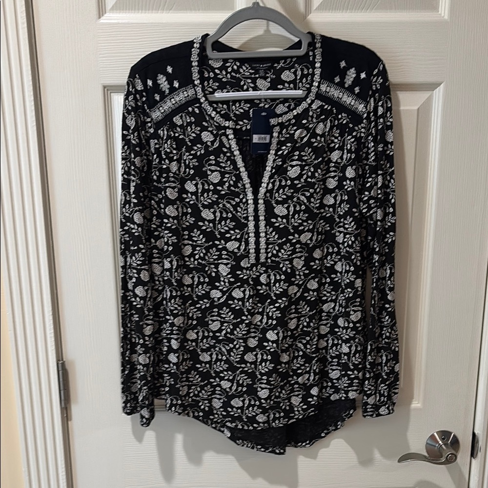🦀Lucky Brand top NWT